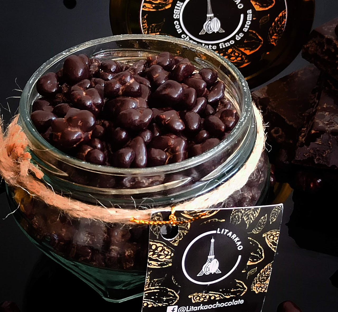 chocolate coated nibs (frasco) chocolate coated nibs (frasco)